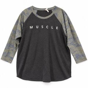 Women’s Large Muscle Graphic Camo Raglan 3/4 Sleeve Workout Top